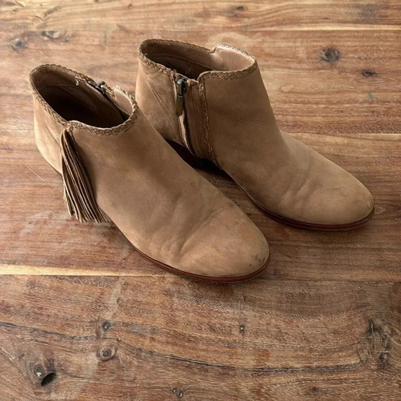 Sam Edelman Fringe Ankle Bootie Putty Size 6 - Picture 2 of 11